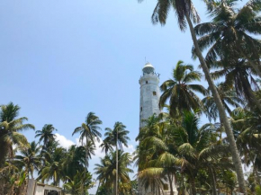 Holiday Bungalow In Devinuwara